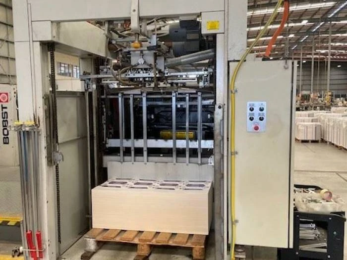 Bobst NOVACUT 106E